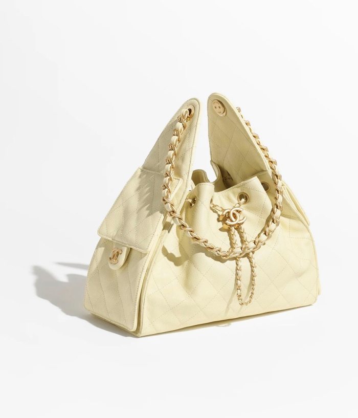 Chanel 25 Hobo Beige 25 X 26x 13cm