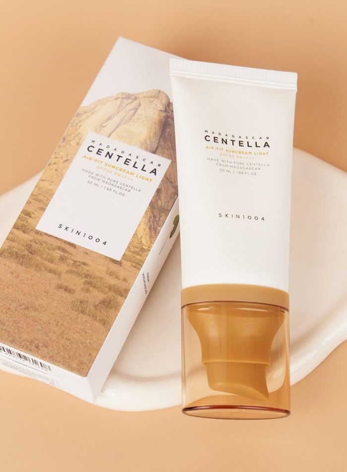 SKIN1004 Madagascar Centella Air-Fit Suncream Light
