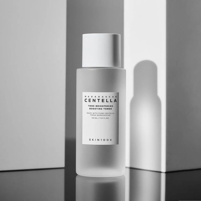 SKIN1004 Madagascar Centella Tone Brightening Boosting Toner