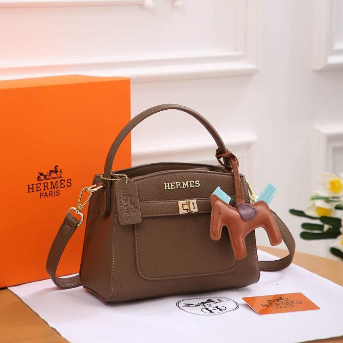 Hermès brown leather with palladium-plated hardware