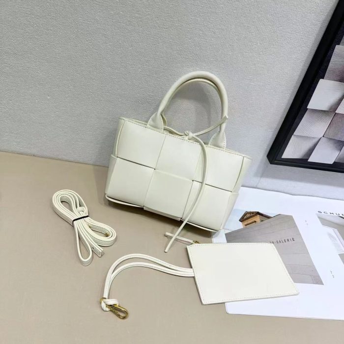 Bottega Veneta Arco Candy Ice Cream Intreccio Tote 20cm