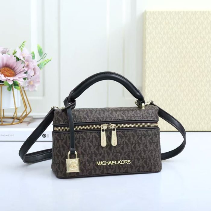 Michael Kors Signature Logo Top-Handle Crossbody Bag in Black 19cm