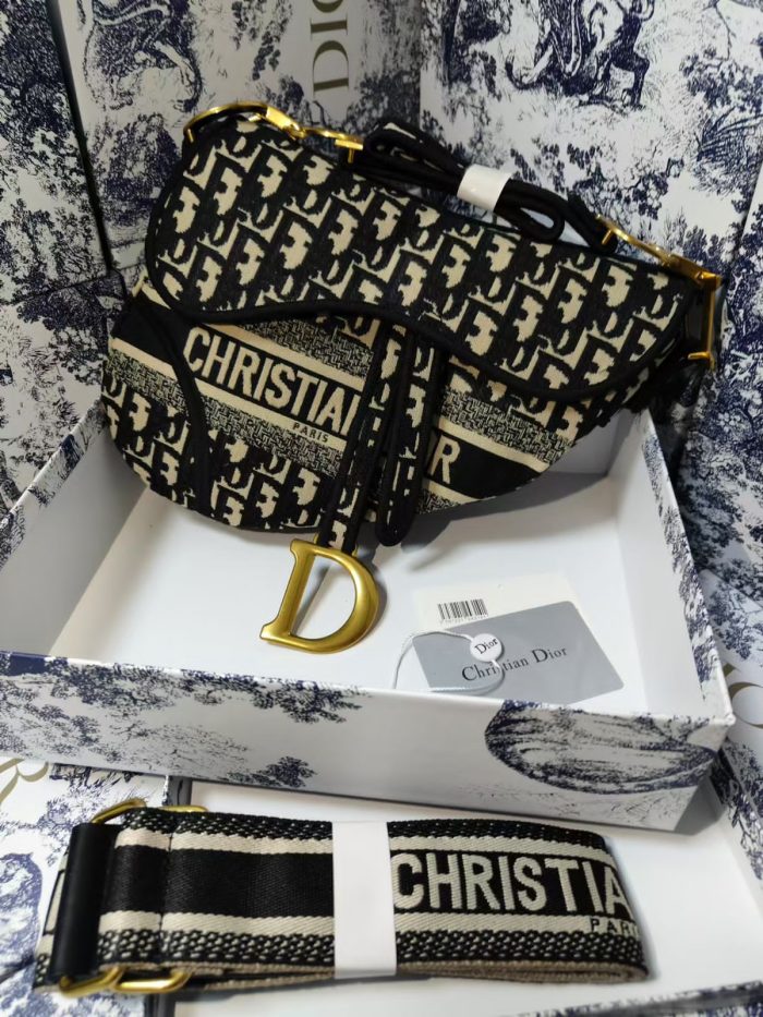 Christian Dior Oblique Saddle bag in black canvas with an additional strap and gold-tone hardware