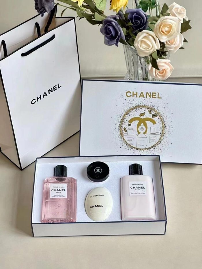 Chanel Paris-Paris Gift Set Hair and Body Shower Gel (200ml), Body Lotion (200ml), Hand Cream (50ml), Lip Care (10g) 