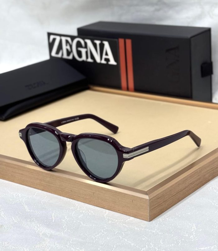 Zegna EZ0252 Sunglasses in a violet or Dark Brown acetate frame with Grey lenses